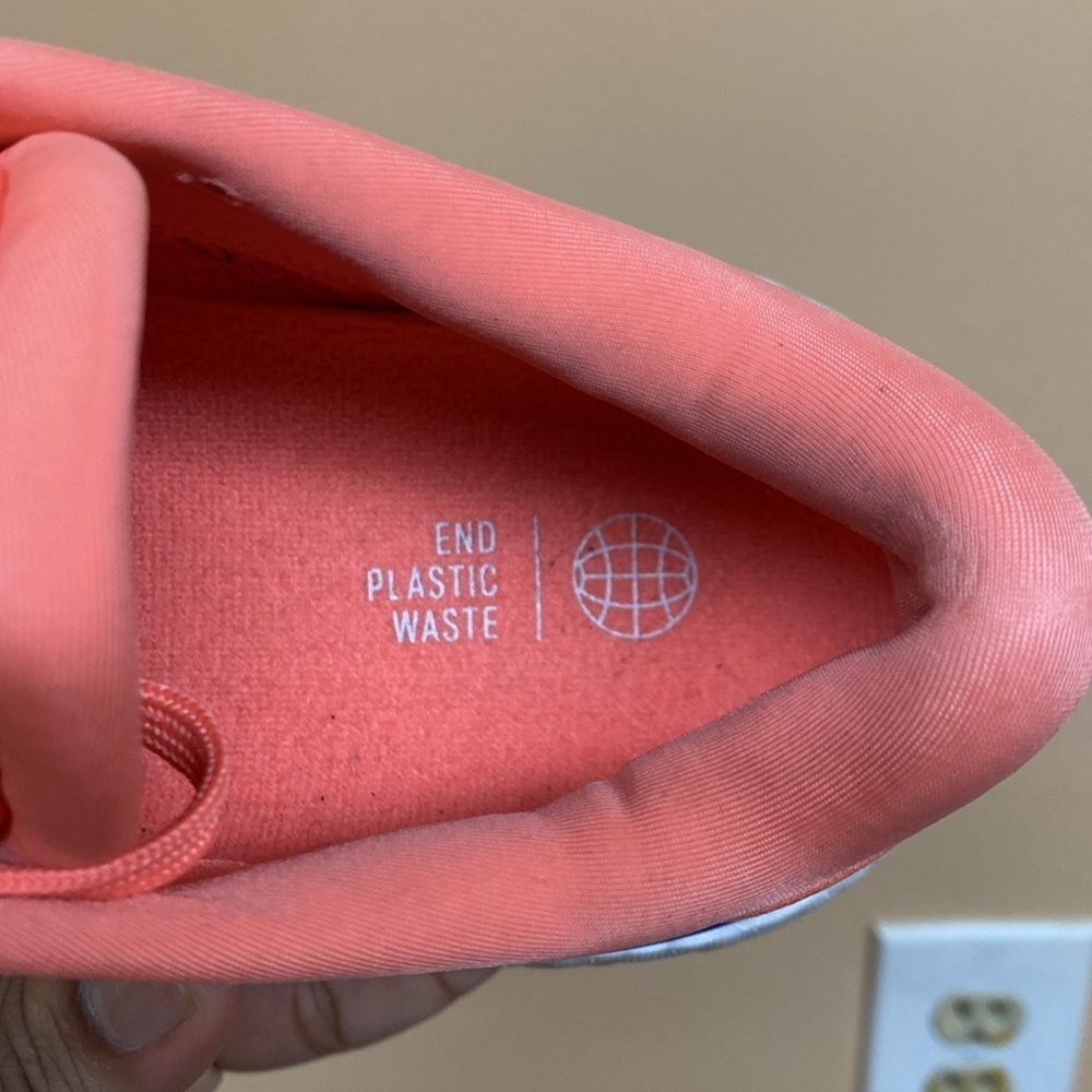Adidas Supernova 2 Running Sneakers “Coral Fusion / Cloud White / Beam Pink” - Picture 16 of 17